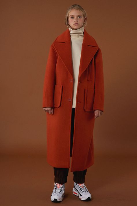 [unisex] Over size drop coat orange Orange Winter Coat, Orange Coat, Concept Clothing, Over Size, Warm Outfits, Mode Inspiration, Coat Fashion, Fall Winter Outfits, Minimal Fashion