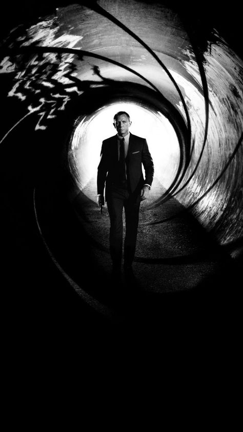 James Bond Gunbarrel Wallpaper, 007 Tattoo Ideas, James Bond Tattoo Ideas, James Bond Aesthetic Wallpaper, James Bond Tattoo, James Bond Wallpaper, James Bond Aesthetic, 007 James Bond Daniel Craig, James Bond Poster