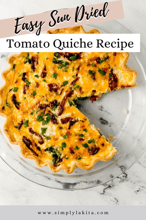 Try making this Sun Dried Tomato Quiche for a breakfast or brunch option. It's loaded with eggs, cheddar cheese, spinach, and sun dried tomatoes. Easy to make with a premade refrigerated pie crust. simplylakita.com #quiche #sundriedtomatoes Sundried Tomato Quiche, Sun Dried Tomato Quiche, Broccoli Cheddar Quiche, Sundried Tomato Chicken, Tomato Quiche, Vegetable Quiche, Quiche Recipes Easy, Cheese Spinach, Spinach Quiche