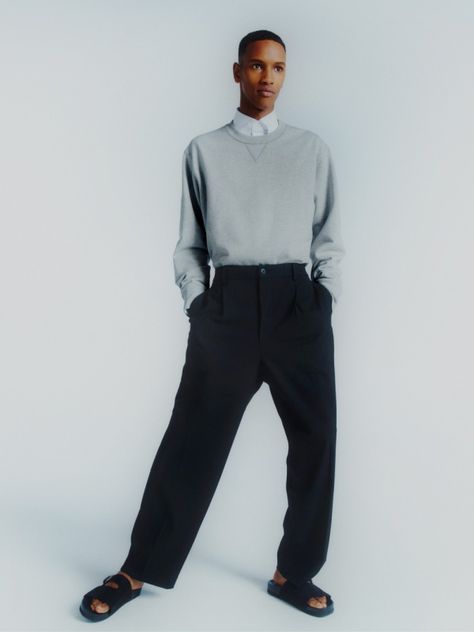 MEN'S PLEATED WIDE PANTS | UNIQLO AU Curated Wardrobe, Wide Pants, Uniqlo, Wardrobe, Pants, Wide Trousers, Trousers