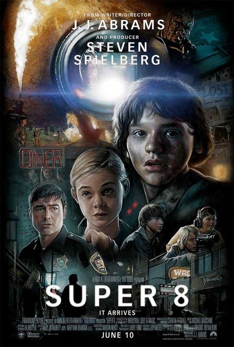 Super 8 (2011) Joel Courtney, Kyle Chandler, Film Thriller, Vintage Films, Film Trailer, Super 8 Film, Best Movie Posters, Zombie Movies, Fiction Movies