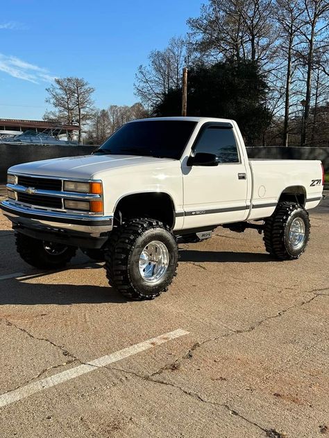 Lifted Obs Chevy, 98 Chevy Silverado, Kids Vehicles, Lifted Silverado, Obs Chevy, Chevy Motors, Single Cab Trucks, Chevy 1500, Gmc Pickup Trucks