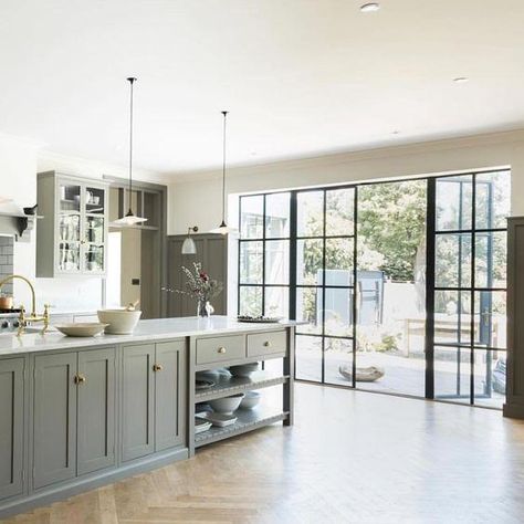 Kitchen Diner Extension, Devol Kitchens, Gray Cabinets, House Extension, Wooden Floors, Patio Interior, Shaker Kitchen, Kitchen Extension, Architecture Interiors