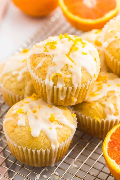 This easy recipe for Orange Muffins is perfect if you love the bright and tangy flavor of fresh orange juice and zest. It’s also super simple to bake. Orange Carrot Muffins, Lemon Ricotta Muffins, Ricotta Muffins, Orange Muffin Recipe, Muffins Recipes, Gf Breakfast, Orange Muffins, Carrot Muffins, Berry Breakfast