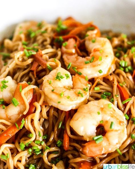 Easy Shrimp Lo Mein Noodles Recipe - Urban Bliss Life Recipe With Ramen Noodles, Lo Mein Noodles Recipe, Costco Meal Plan, Lo Main, Shrimp Lo Mein Recipe, Shrimp Lo Mein, Lo Mein Recipe, Shrimp Noodles, Lo Mein Noodles