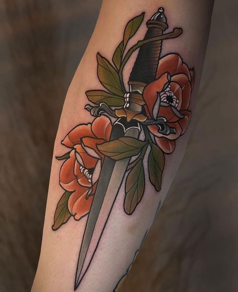 Neo Traditional Knife Tattoo, Neo Traditional Arrow Tattoo, Thigh Knife Tattoo, Feminine Neotraditional Tattoo, Girly Dagger Tattoo, Fantasy Dagger Tattoo, Forearm Dagger Tattoo, Dagger Thigh Tattoo, Neo Traditional Dagger Tattoo