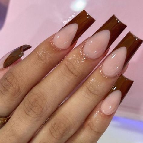 Chocolate French Tip Nails, Light Brown French Tip Nails, Chocolate Brown Nails, Brown French Tip, French Tip Toes, Tulum Outfits, Cruise Nails, Brown French, Michelle Lee