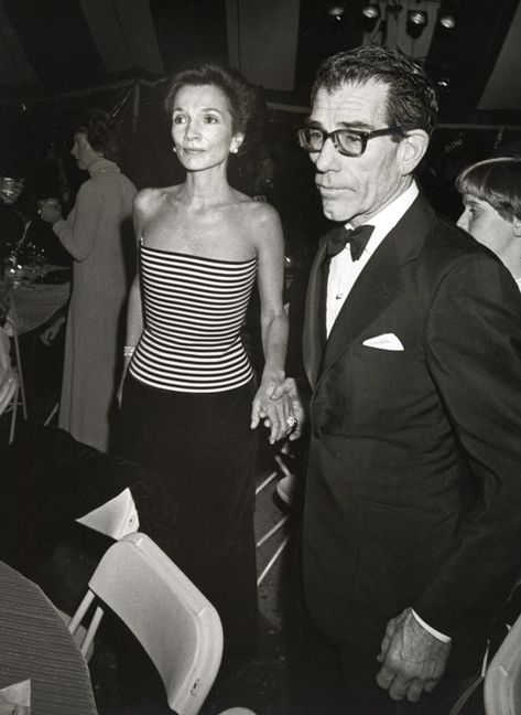 Lee Radziwill’s Best Style Moments: Timeless American Elegance in Pictures Michaela Coel, Jackie O's, Lee Radziwill, Jackie Onassis, Real Fashion, Risk Taker, American Princess, W Magazine, Best Style