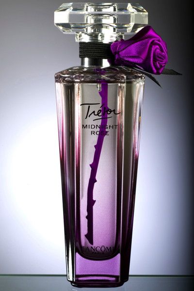 Midnight Rose - Trésor - Lancôme - limited edition Best Womens Perfume, Ladies Perfume, Koleksi Parfum, Citrus Perfume, Sue Johnson, Woody Perfume, Musk Perfume, Midnight Rose, Fragrances Perfume Woman