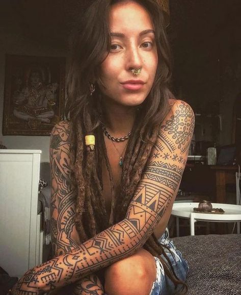 Dreads And Tattoos, Hippy Tattoo, Hippie Tattoos, Hippie Tattoo, X Tattoo, Tattoed Girls, Native Tattoos, Hip Tattoos Women, Petite Tattoos