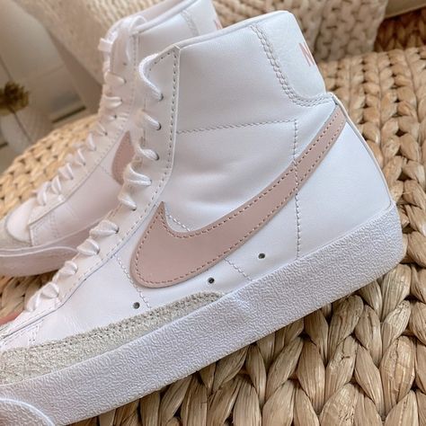 Pink Nike Blazers Woman’s US Size 7 Pink Nike Blazers, Nike Blazer Women, Color Melon, Nike Blazers, Pink Nike, Pink Nikes, Preppy Outfit, Birthday Wishlist, Nike Blazer