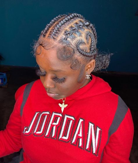 Stitch Braids Hairstyles Bun, Feed Ins Designs, Straight Backs With Design Braids Bun, Feedin Bun Braids, Straight Back With Heart Design Braids, Feed In With Heart, Straight Back Braids With Bun, 6 Feed In Braids Hairstyles With Design, Braids To The Back With Bun