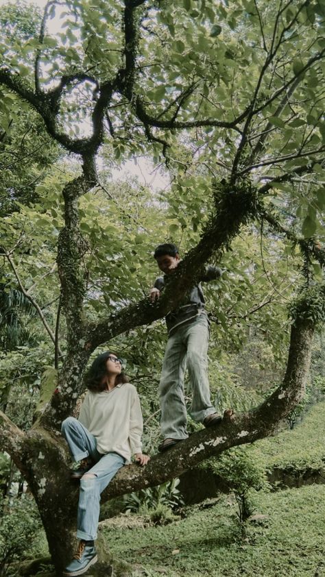 Sitting In Tree Pose Reference Drawing, Climbing Tree Pose Reference Drawing, Sitting In Tree Pose Reference, Sitting In Tree Pose, Climbing Trees Aesthetic, Couple Sitting Under Tree, Couple Under Tree, Walking In The Woods, Boy And Girl Friendship