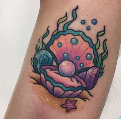 Tattoo Mermaid, Tattoos Tiny, Pearl Tattoo, Tropical Tattoo, Seashell Tattoos, Shell Tattoos, Nautical Tattoo, Kawaii Tattoo, Disney Tattoo