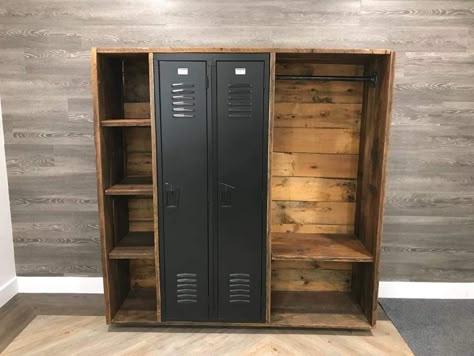 Locker Refurbished Diy Projects, Repurposed Lockers Ideas, Metal Lockers Repurposed, Refurbished Lockers, Recycled Furniture Upcycling, Locker Room Bedroom, Locker Wardrobe, Industrial Lockers, Diy Locker