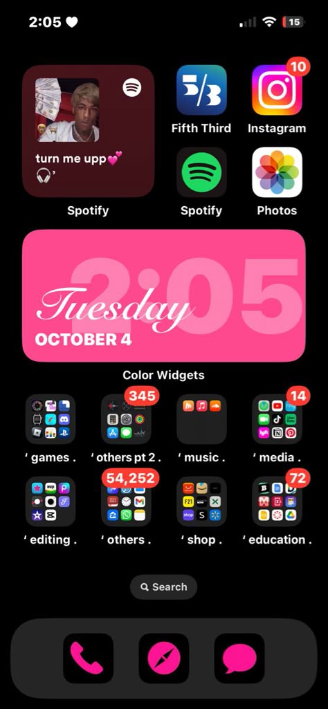 Ios 16 Lock And Home Screen, Baddie Wallpaper Iphone Ios 16, Baddie Home Screen Ideas, Baddie Phone Backgrounds, Baddie Ios14 Homescreen, Ios 16 Home Screen Ideas Baddie, My Contacts In My Phone, Iphone Ios 16 Home Screen Ideas, Baddie Homescreen Ideas