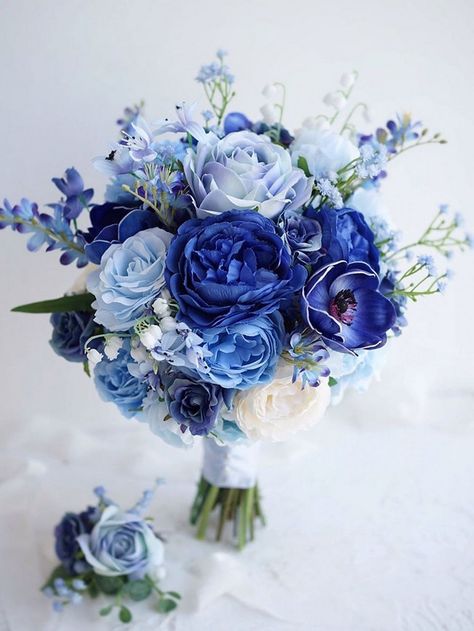 Blue Wedding Bouquet Ideas, Wedding Bouquet Ideas, Blue Flowers Bouquet, Blue Wedding Bouquet, Flowers And Greenery, Blue Themed Wedding, Blue Wedding Flowers, Prom Flowers, Wedding Colors Blue