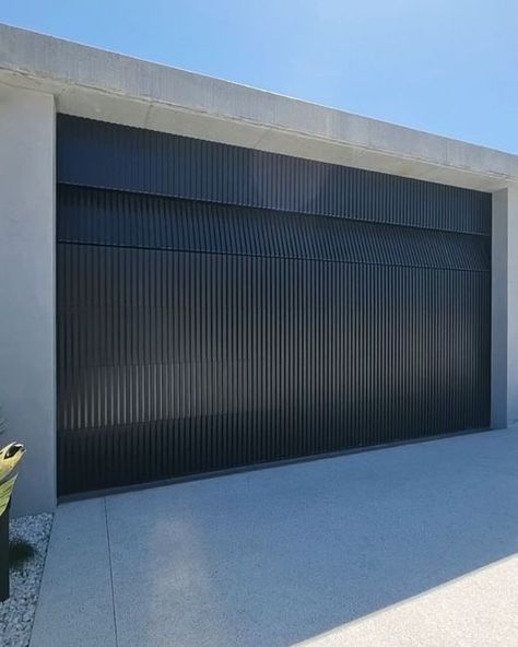 Iron Railings Outdoor, Black Garage Door, Black Garage Doors, Aluminium Garage Doors, Black Garage, Custom Garage Doors, Garage Door Styles, Iron Door Design, Railings Outdoor