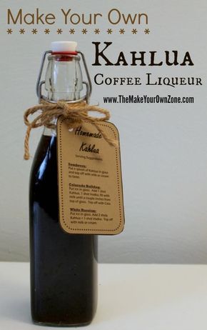 How to make homemade Kahlua coffee liqueur Diy Kahlua, Homemade Liqueur Recipes, Kahlua Drinks, Coffee Vodka, Kahlua Coffee, Pane Naan, Homemade Kahlua, Kahlua Recipes, Coffee Liqueur Recipe