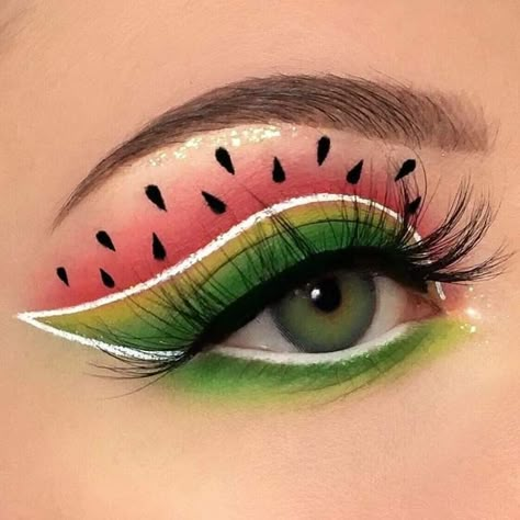 Best Makeup Looks, Crazy Eye Makeup, Vampire Bride, Images Hello Kitty, Indie Makeup, Cute Eye Makeup, Face Art Makeup, Graphic Makeup, Magical Makeup