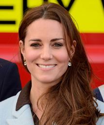 Kate Middleton Body Measurements Bra Size Height Weight Shoe Stats Kate Middleton Weight, Kate Middleton Parents, Kate Middleton Shoes, Dutchess Kate, Kate Middleton Family, Kate Middleton Style Outfits, Kate Middleton Pictures, Kate And Pippa, Kate Middleton Outfits