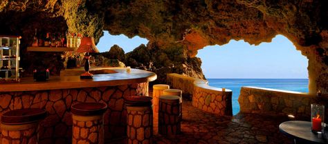 Live on the jungle cliffs of Negril for a week The Caves Jamaica, Hotel Jamaica, Moroccan Hotel, Suite Room Hotel, Unique Destinations, Vacation Meme, Cliff Hotel, Cave Room, Cliff Side