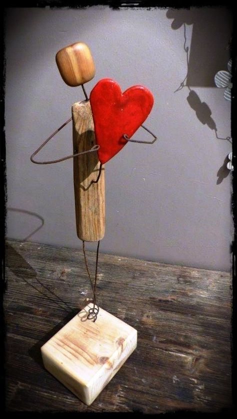 Tre Kunst, Driftwood Projects, Wood Art Projects, Easy Wood, Driftwood Crafts, Work Diy, Wood Working Gifts, Art Easy, Driftwood Art