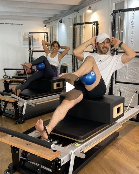 Koray Yağmur on Instagram: "Day 3: Ready to Strengthen Your Abs with Energy from Barcelona?  Welcome to Day 3 of our core exercises inspired by our Barcelona trip! In this class, you will enjoy having a stronger core by working your abdominal muscles.  In our series: * There are exercises that will work different abdominal muscle groups. * We ensure that you have a fitter and tighter abdomen. * You will find exercises that will help speed up your metabolism. *  By benefiting from this series: * You can have a more defined muscle appearance. * With a stronger core region, you will have a lower risk of injury. * You will feel fitter and more energetic.  By making core exercises a part of every workout, you can have a stronger and healthier body.  Don’t forget to write what you feel in the c Wellness Warrior, Reformer Exercises, Pilates Core, Barcelona Trip, Speed Up Your Metabolism, Pilates Workout Plan, Stronger Core, Workout Pilates, Pilates Moves