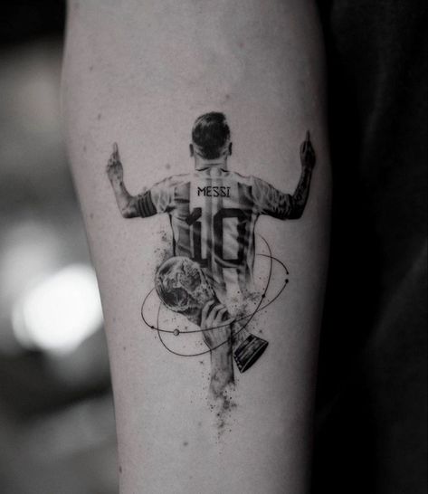 Messi Tattoos For Men, Messi Tattoo Ideas For Men, Messi Tattoo Arm, Messi Tattoo World Cup, Messi Tatoos, Messi World Cup Tattoo, Messi Tattoo Design, Lionel Messi Tattoo Ideas, Lionel Messi Tattoo