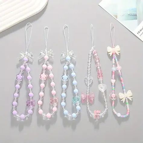 Diy Cell Phone Strap, Mobile Charms Diy, Phone Beads Strap, Diy Phone Strap, Bead Phone Charms, Phone Lanyard Beads, Beads Phone Charms, Phone Charms Diy, Phone Strap Aesthetic