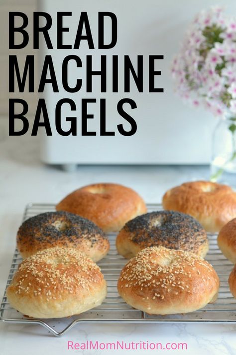 Bagel Recipe Bread Machine, Bread Machine Bagels, Recipe Bread Machine, Make Bagels, How To Make Bagels, Bread Machine Recipes Sweet, Breadmaker Recipes, Easy Bread Machine Recipes, Bagel Bread