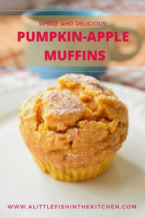 2 Muffin Monday, Pumpkin Apple Muffins, Apple Muffin Recipes, Kid Foods, Halloween Breakfast, Fantastic Recipes, Fall Baking Recipes, Scrumptious Food, Apple Muffins