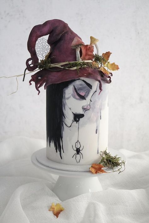 Halloween Cake Design, Halloween Torte, Pasteles Halloween, Gothic Cake, Hand Painted Cake, Witch Cake, Halloween Cake Decorating, Painted Cake, Black Cake