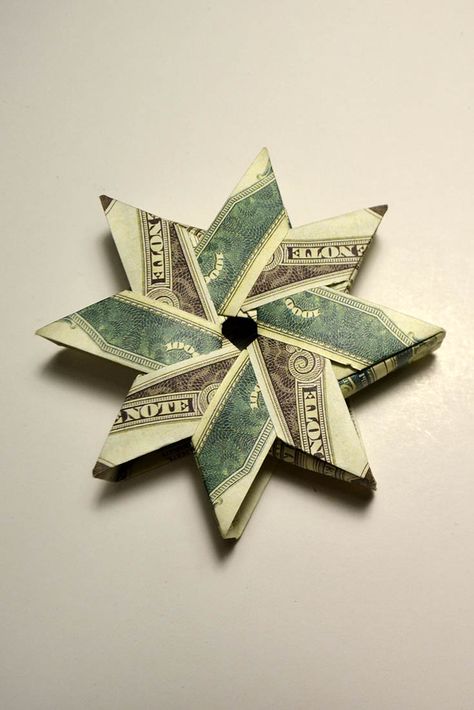 Money Ornaments, Dollar Folding, Money Wreath, Origami Butterfly Instructions, Money Star, Easy Money Origami, Money Origami Tutorial, Money Gifts Christmas, Money Folding