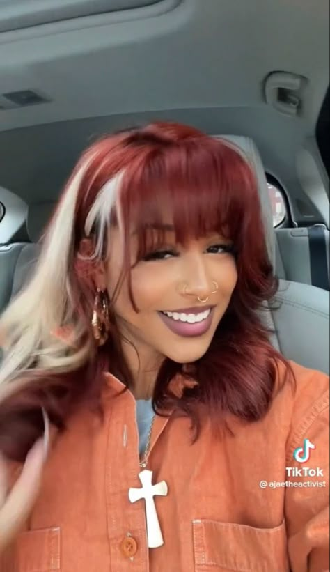 Red Highlights On Black Hair Black Women, Red And Blonde Hair Color Black Women, Two Toned Hair Black Women, Two Tone Hair Color Ideas Black Women, Red Hair Fall, Red And Blonde Hair, Hair Color Summer, Red Hair With Bangs, Peekaboo Hair Colors