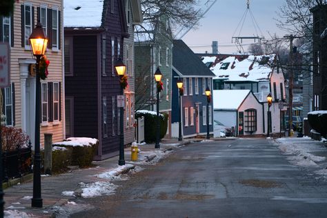 Christmas in Marblehead, Massachusetts - New England Today Brindlewood Bay, Massachusetts Winter, Marblehead Massachusetts, Jojo Rabbit, Book Mood, Setting Inspiration, Seaside House, New England Travel, Grey Houses