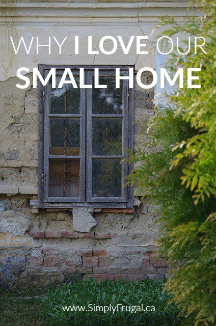 Small homes are not a bad thing! Here are 5 fantastic reasons why you should  love your small home. Small But Beautiful Homes, Small Home Inspiration, Small Cozy Home, Small Cozy House, Cozy Small House, Living In A Small House, Small House Tour, Organizing Clutter, Witch Hut