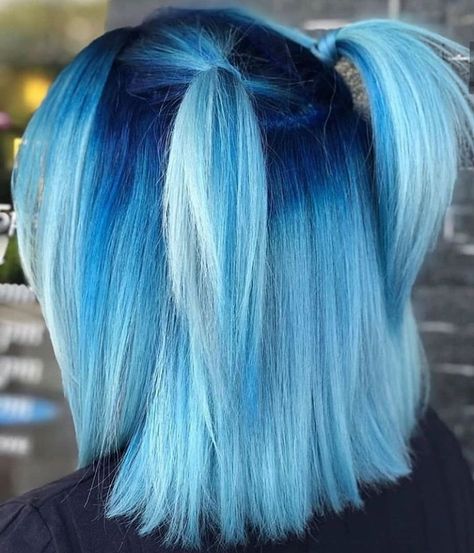 Dark Blue Light Blue Hair, Lavender And Blue Hair, Blue On Blonde Hair, Blue Hair Ideas Short, Dark And Light Blue Hair, Color Dyed Hair Ideas, Summer Vivid Hair Color, Danger Jones Hair Color, Coloured Hair Ideas