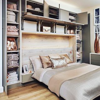 Interior Decor Designs (@interior.decor.designs) • Instagram photos and videos Mid Century Bedroom Furniture, Fitted Wardrobes Bedroom, Pink Bedroom Furniture, Fitted Bedroom Furniture, Small Bedroom Storage, Contemporary Bedroom Furniture, Fitted Bedrooms, Bedroom Cupboard Designs, Wardrobe Interior Design