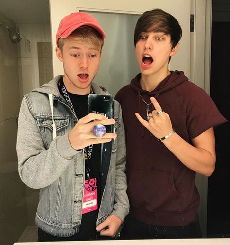 Sam And Colby — Pics – Hollywood Life Best Friend Boyfriend Quotes, Sam And Colby Fanfiction, Sam Golbach, Colby Cheese, Trap House, Love Sam, Colby Brock, Youtube Stars, Sam And Colby