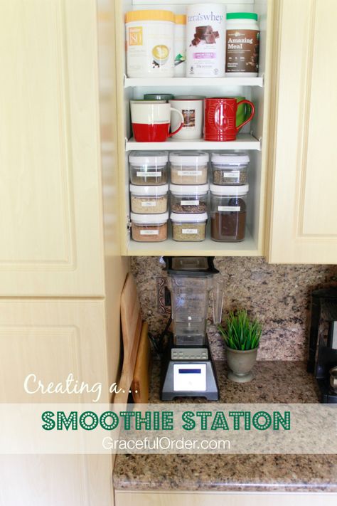 Organizing all your smoothie supplies in one cabinet! See pictures of the whole cabinet so that you can do it too at home! Smoothie Station, Diy Smoothies, Breakfast Station, Organization Station, Smoothie Bar, Tea Bar, Cabinet Makeover, Year In Review, Carbonated Drinks