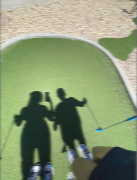 Cute Golf Pictures, Golf Boy Aesthetic, Mini Golf Instagram Story, Golf Boyfriend Aesthetic, Golf Girlfriend Aesthetic, Mini Golf Pictures, Couple Golfing Aesthetic, Golf Asethic, Golf Men Aesthetic