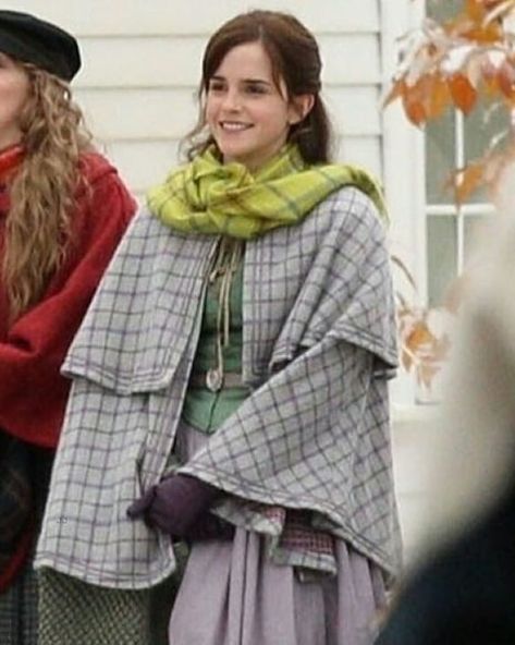 Meg March Inspired Outfits, Emma Watson Little Women, Little Women Costumes, Meg March, Emma. 2020, Emma Watson Harry Potter, Little Woman, Book Week Costume, Editing Inspiration