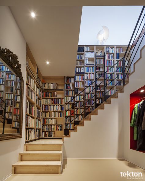 Bibliotheek Penthouse Den Haag Stair Bookshelf, Home Bookshelves, Interior Work, Home Libraries, Home Safes, Library Design, House Stairs, The Hague, House Room