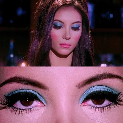 Bosh Babe on Instagram: “The Love Witch 🔮 #happyhalloween #thelovewitch” Love Witch Fashion, The Love Witch Art, The Love Witch Halloween Costume, The Love Witch Movie Aesthetic, Love Magic Aesthetic, The Love Witch Costume, Gothic Homescreen, Love Witch Makeup, Hippy Makeup