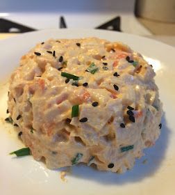 Asian Crab Salad, Spicy Crab Salad Recipe, Spicy Crab Salad, Spicy Crab Roll, Crab Salad Recipe, Spicy Crab, Creamy Crab, Beach Food, Bariatric Eating