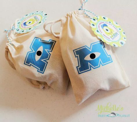 Monsters Inc Centerpieces, Monsters Inc Invitations, Favor Bags Diy, Pokemon Party Favors, Minecraft Party Favors, Monster University Birthday, Monster University Party, Monsters Inc Baby Shower, University Party