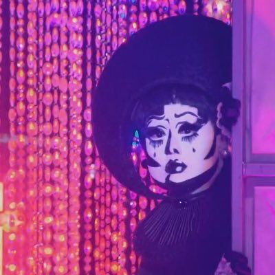 Kim Chi (@KimChi_Chic) | Twitter Kimchi Drag Queen, Kim Chi Drag, Kim Chi, The Meaning Of Life, Queer Fashion, Queen Art, Caption This, Drag Queens, Rupauls Drag Race