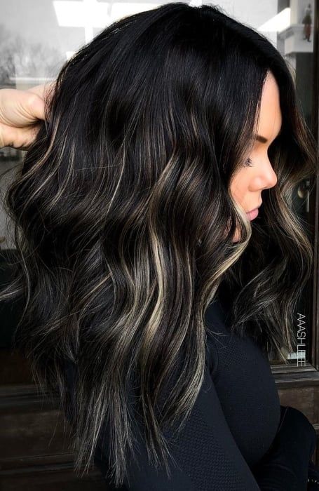 Dark Black Hair, Black And Grey Hair, Peekaboo Hair Colors, Balayage Blond, Plum Hair, Black Hair Balayage, Dark Brunette Hair, Peekaboo Hair, Brunette Hair With Highlights