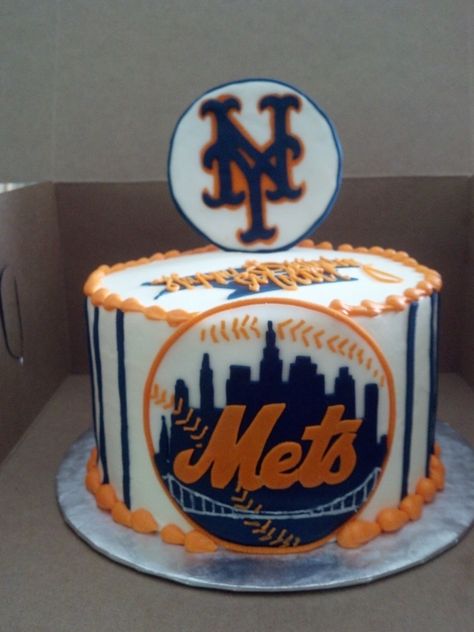 Well deserved on this October evening 2015 as the Mets continued to rock the baseball world NY METS | Fondant Emblem | Caketty Cakes Mets Baseball Cake, Mets Cake, Joey Birthday, October Evening, Blaze And The Monster Machines Party, Balloon Arch Diy, Irish Potato, Baseball Cake, Mets Baseball